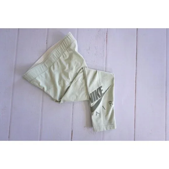 Nike Women Mint Green Solid Capris FUTURA Tight Fit - Size S - Picture 8 of 8